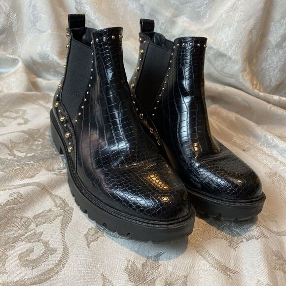 Charles by Charles David Shoes - Charles By David Charles Black Radar Chelsea Chunky Studded Booties Size 7